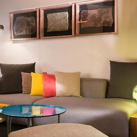 Otel Maxim Folies 3*