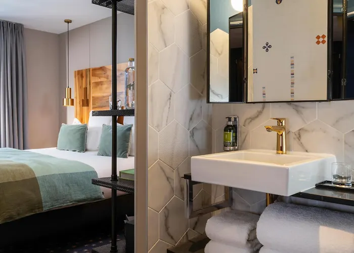 Otel Maxim Folies Paris