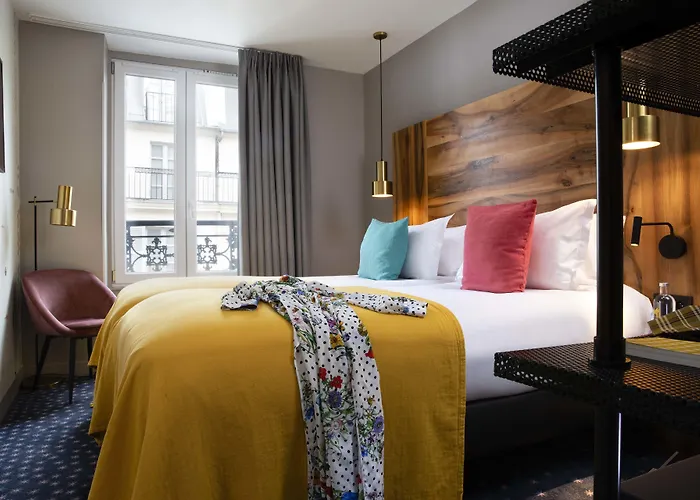 Otel Maxim Folies