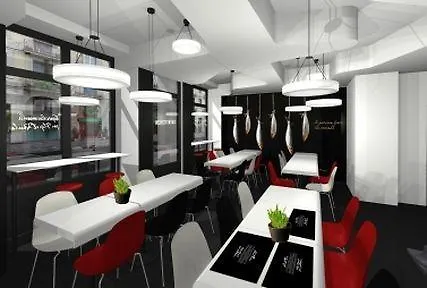 Maxim Folies Hotel 3*