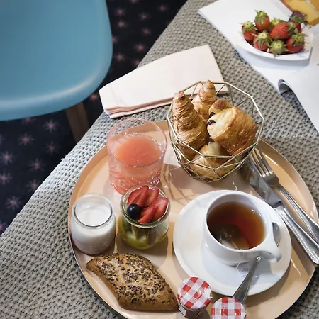 Maxim Folies Hotel 3*