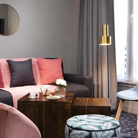 Maxim Folies 3* Paris