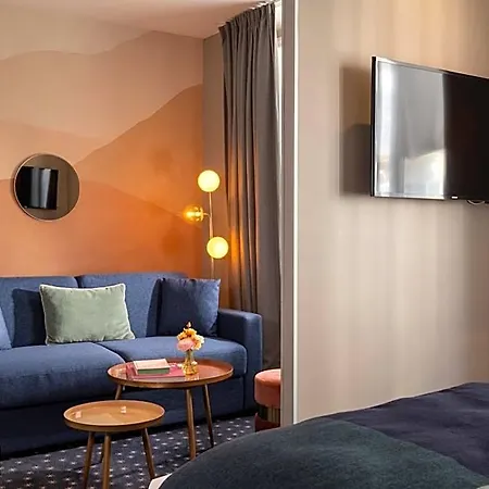 Hotel Maxim Folies 3*