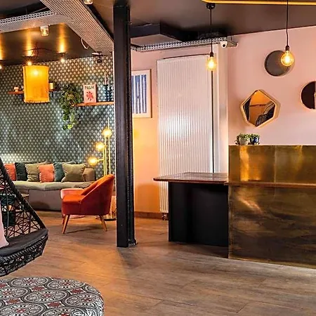Maxim Folies Hotel Paris