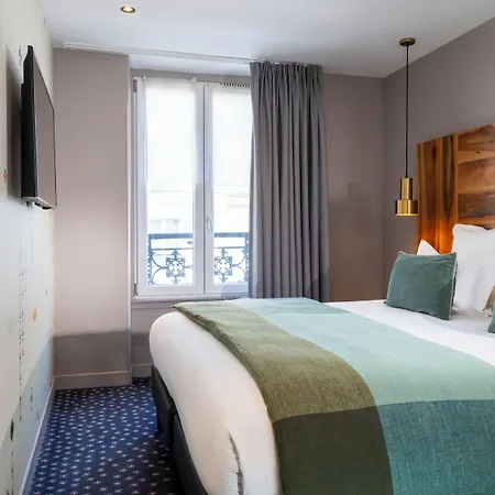Hotel Maxim Folies Paris