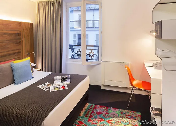 Maxim Folies 3* Paris