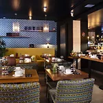 Maxim Folies Hotel 3*