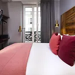 Hotel Maxim Folies 3*