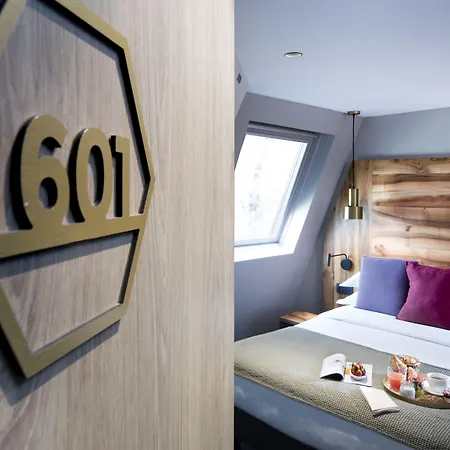 Hotel Maxim Folies 3*