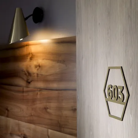 Hotel Maxim Folies 3*