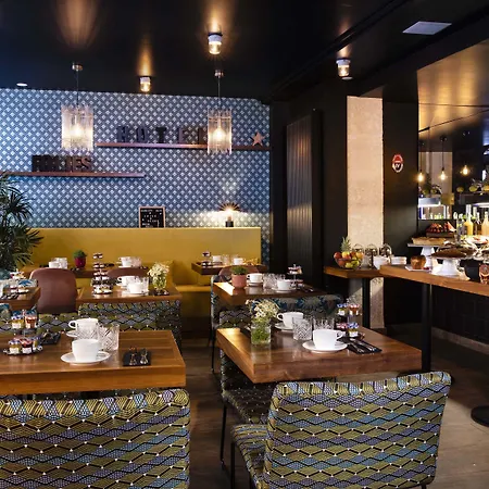 Maxim Folies Hotel 3*